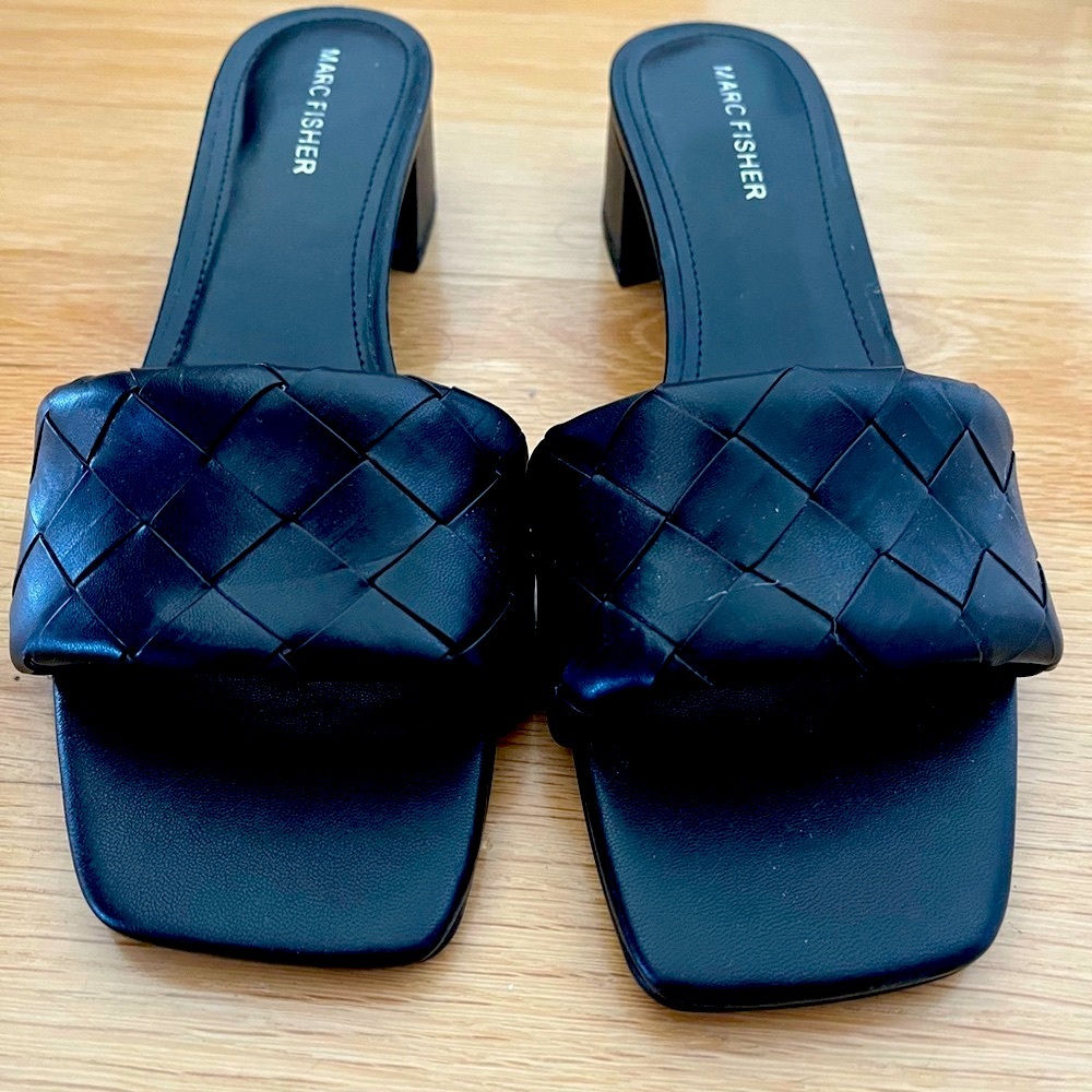 LIKE NEW Marc Fisher Black Woven Slide Sandals